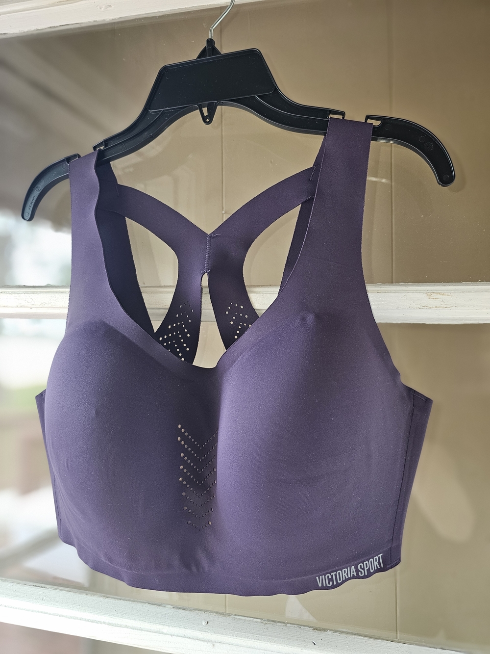 Sz 38D Victoria's Secret Angel Max/ Maxi Deep Purple Sports Bra